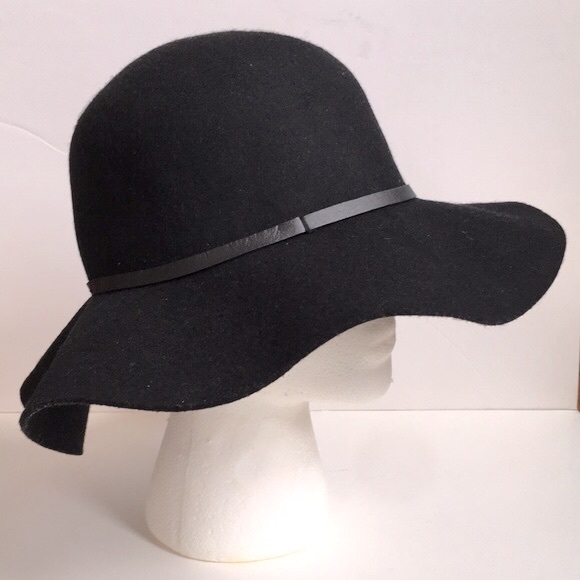 Target Floppy Hat - Picture 2 of 6